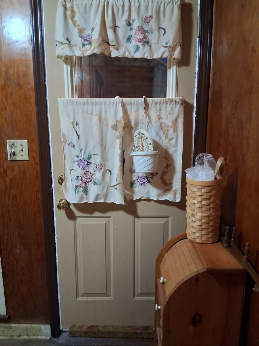 Image for Merrill 3BR/1BA Real Estate Property