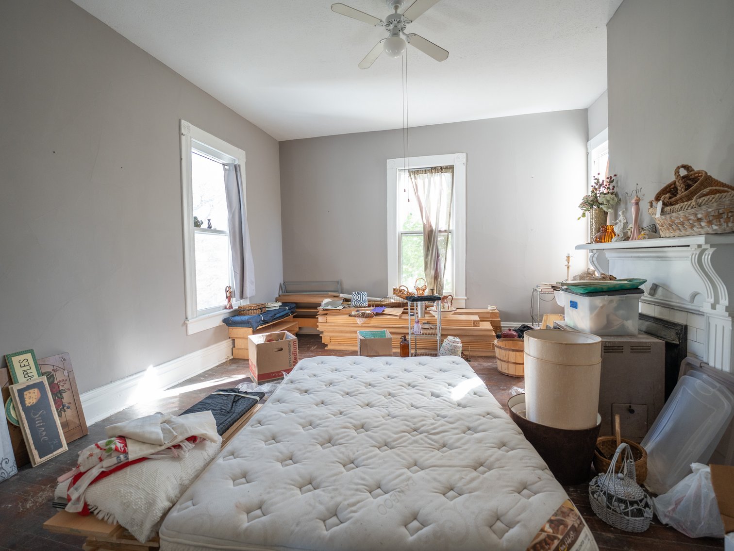 Image for 5 Bedroom / 3 Bathroom Victorian Style Home in Americus, GA