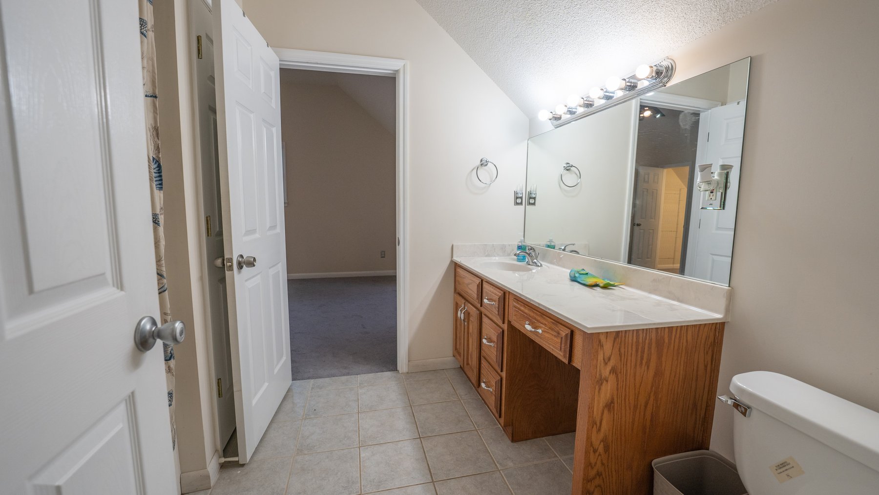 Image for The Rocky Ford Retreat - Charming Country Farmhouse on 5+/- Acres