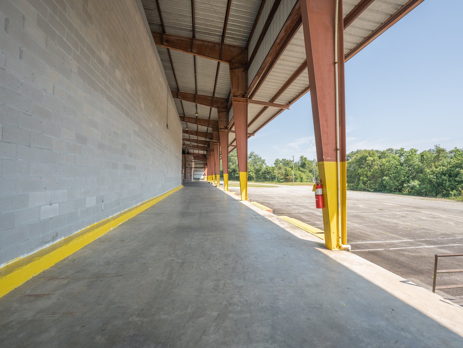 Image for 39,720+/- sq.ft Warehouse Facility with Cold Storage & 5,000+/- sq.ft Enclosed Building on 7.29+/- Acres