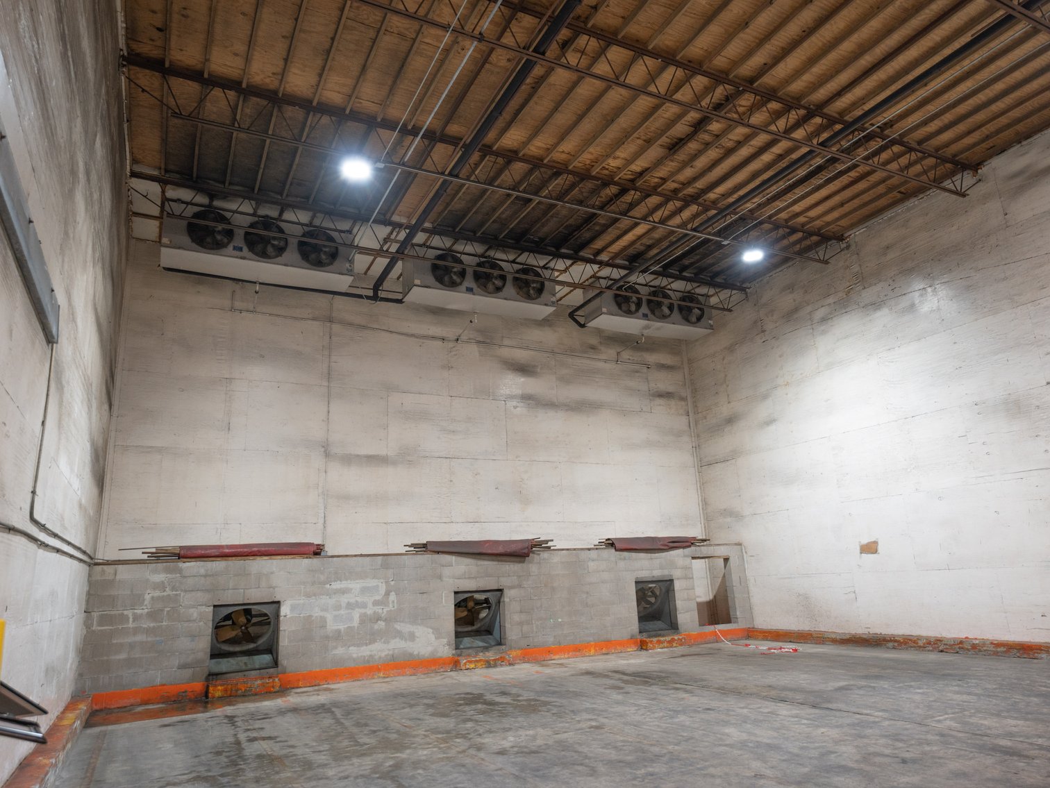 Image for 39,720+/- sq.ft Warehouse Facility with Cold Storage & 5,000+/- sq.ft Enclosed Building on 7.29+/- Acres