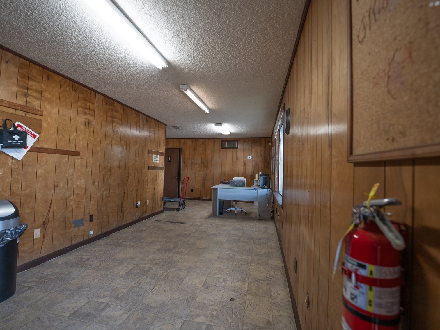 Image for 39,720+/- sq.ft Warehouse Facility with Cold Storage & 5,000+/- sq.ft Enclosed Building on 7.29+/- Acres