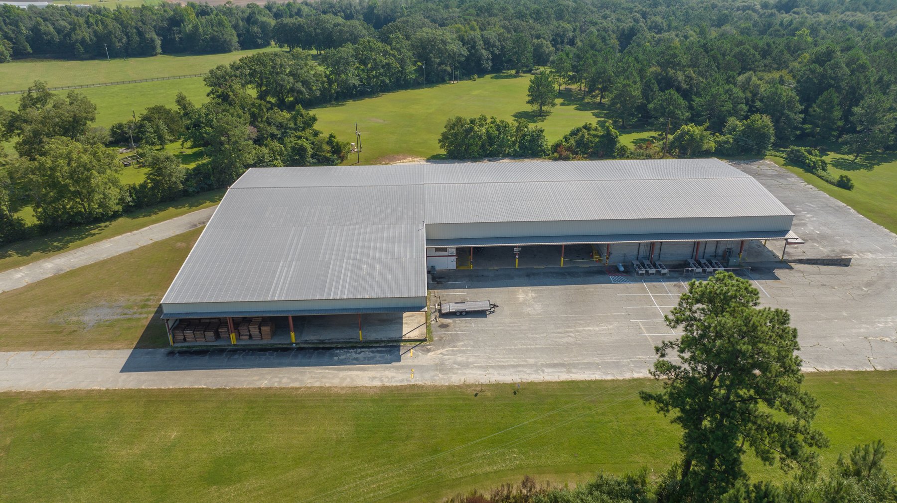Image for 39,720+/- sq.ft Warehouse Facility with Cold Storage & 5,000+/- sq.ft Enclosed Building on 7.29+/- Acres