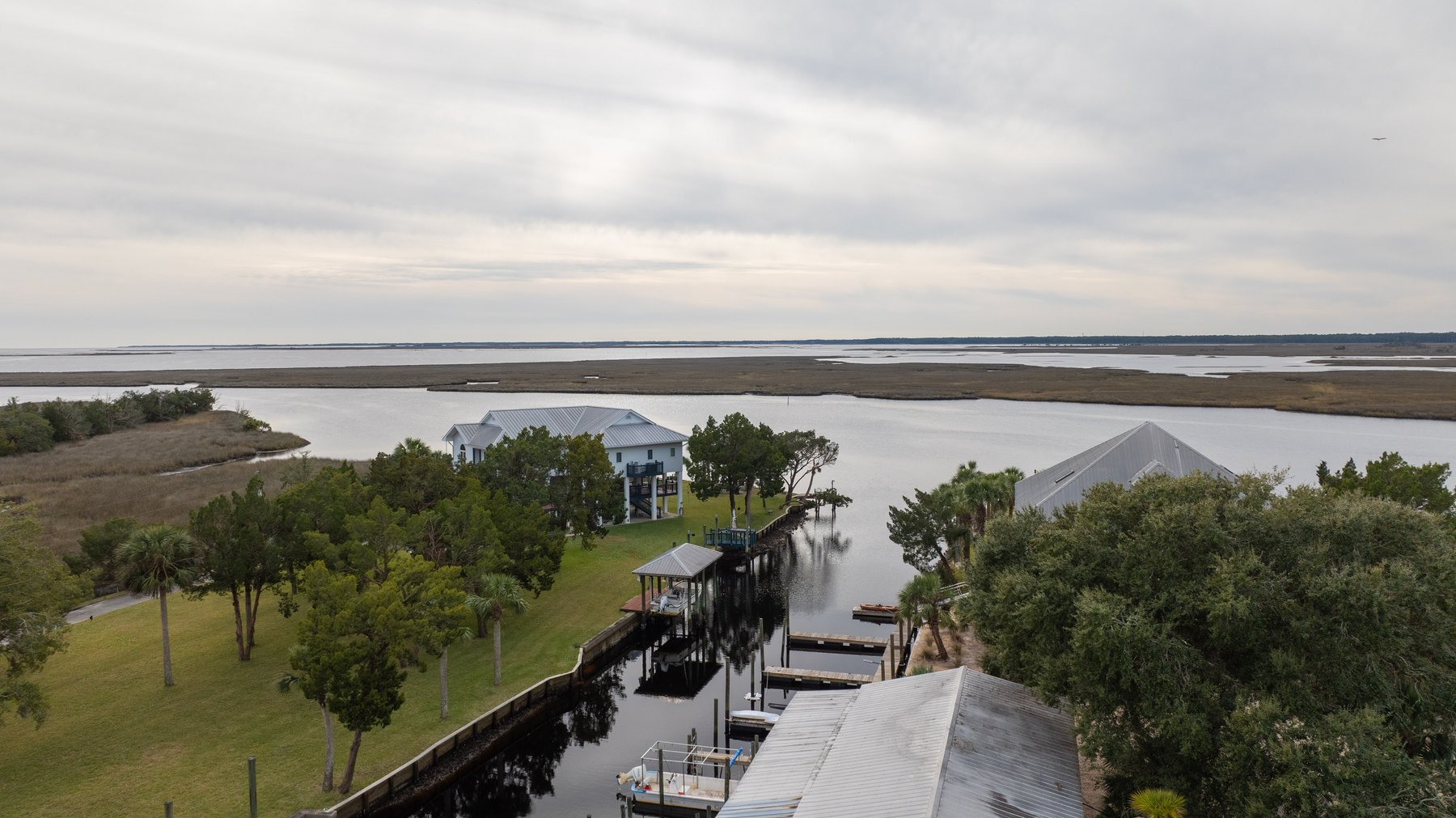 Image for Estuary Oysters - 5 Water Leases, Growing and Processing Equipment, Marina and Cold Storage