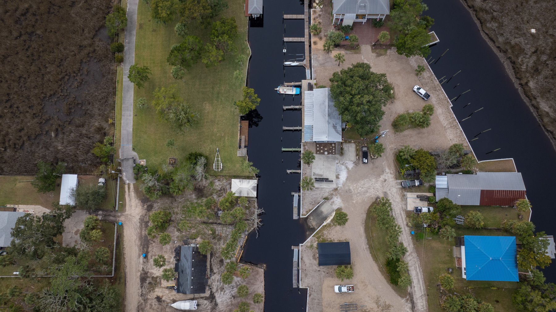 Image for Estuary Oysters - 5 Water Leases, Growing and Processing Equipment, Marina and Cold Storage
