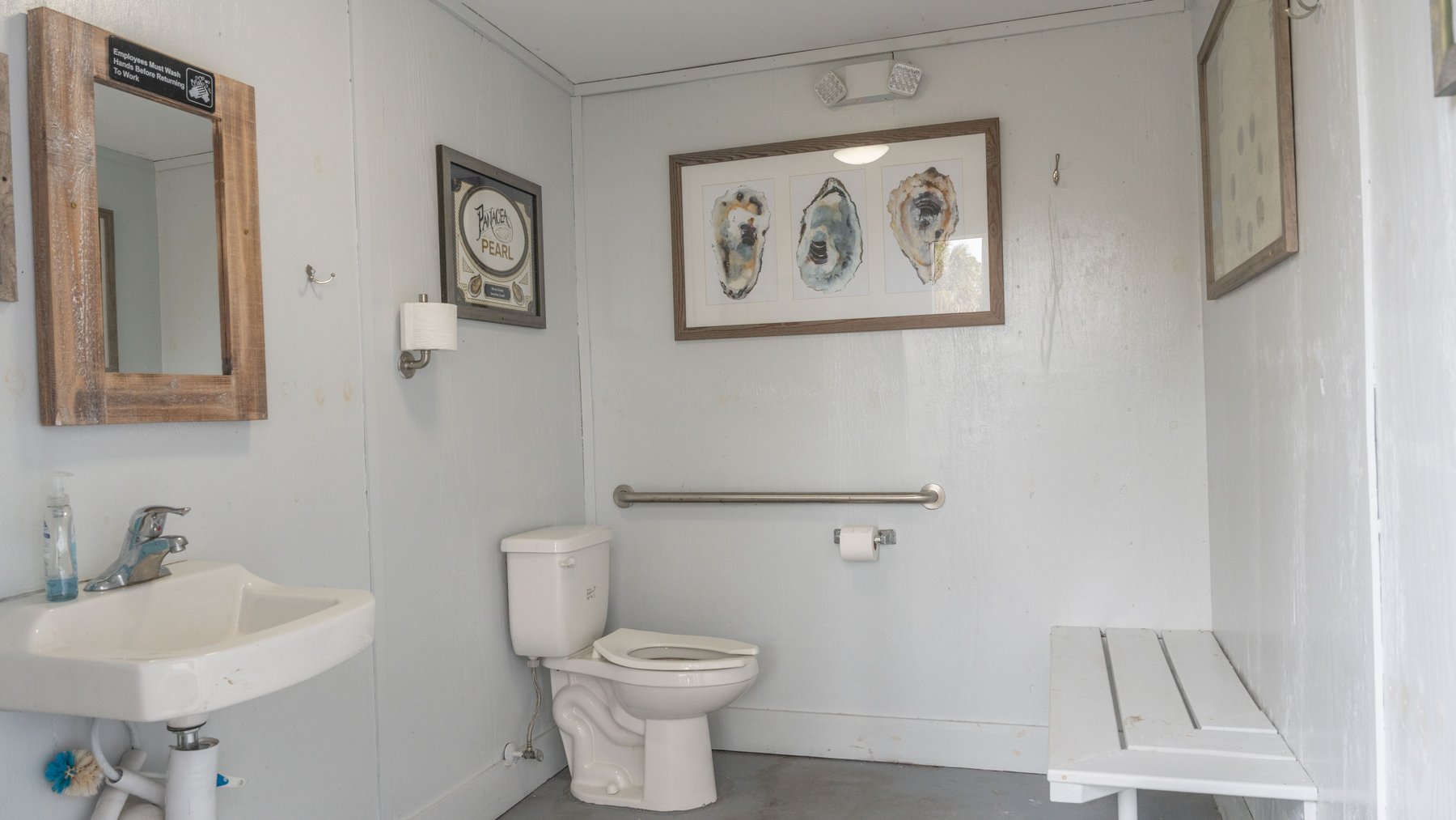 Image for Estuary Oysters - 5 Water Leases, Growing and Processing Equipment, Marina and Cold Storage