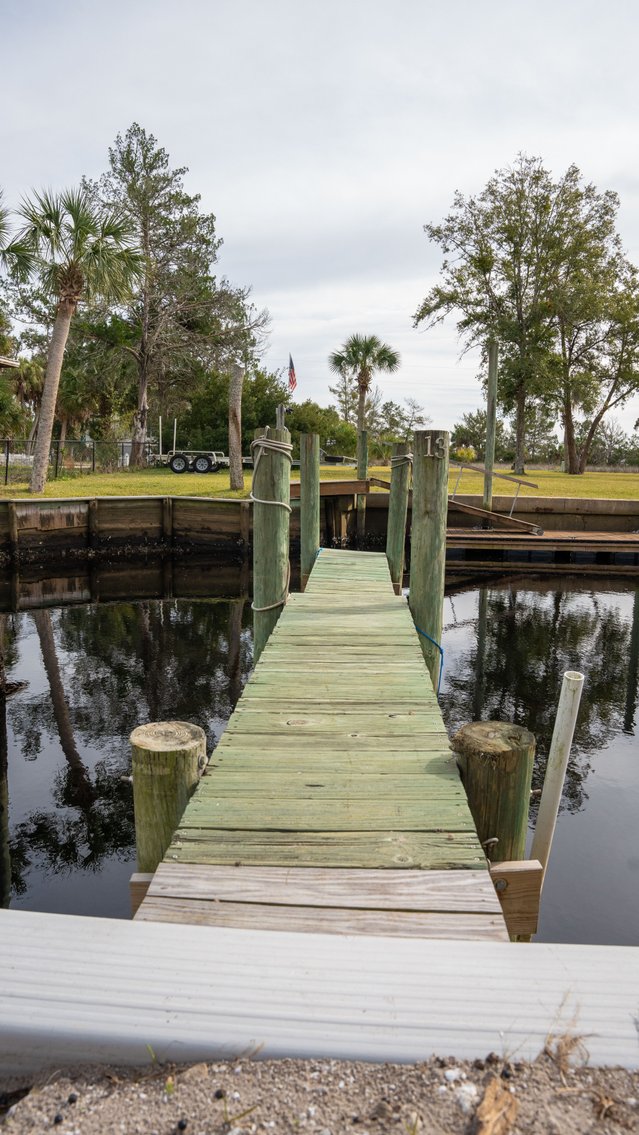Image for Estuary Oysters - 5 Water Leases, Growing and Processing Equipment, Marina and Cold Storage