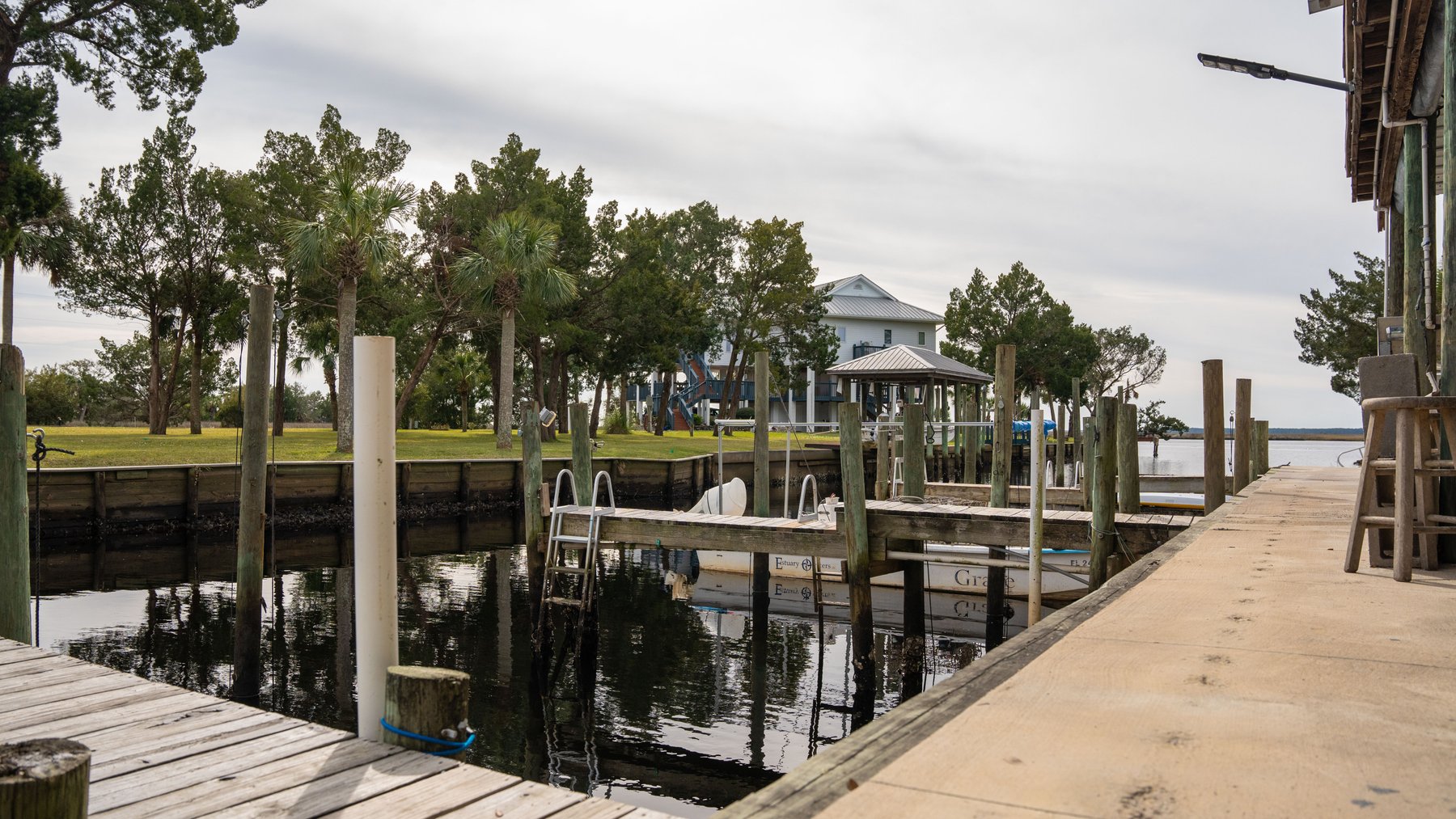 Image for Estuary Oysters - 5 Water Leases, Growing and Processing Equipment, Marina and Cold Storage