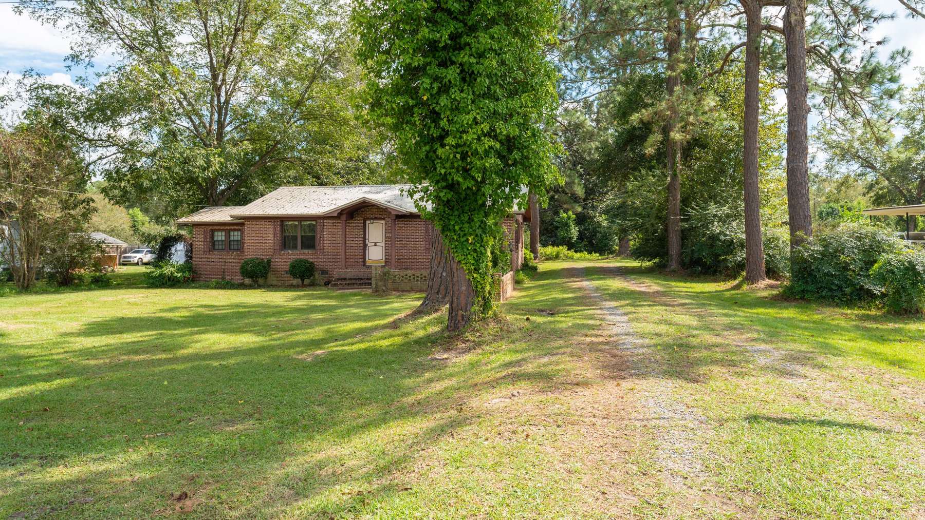 Image for Charming Brick Ranch-Style Home in Moultrie, Georgia