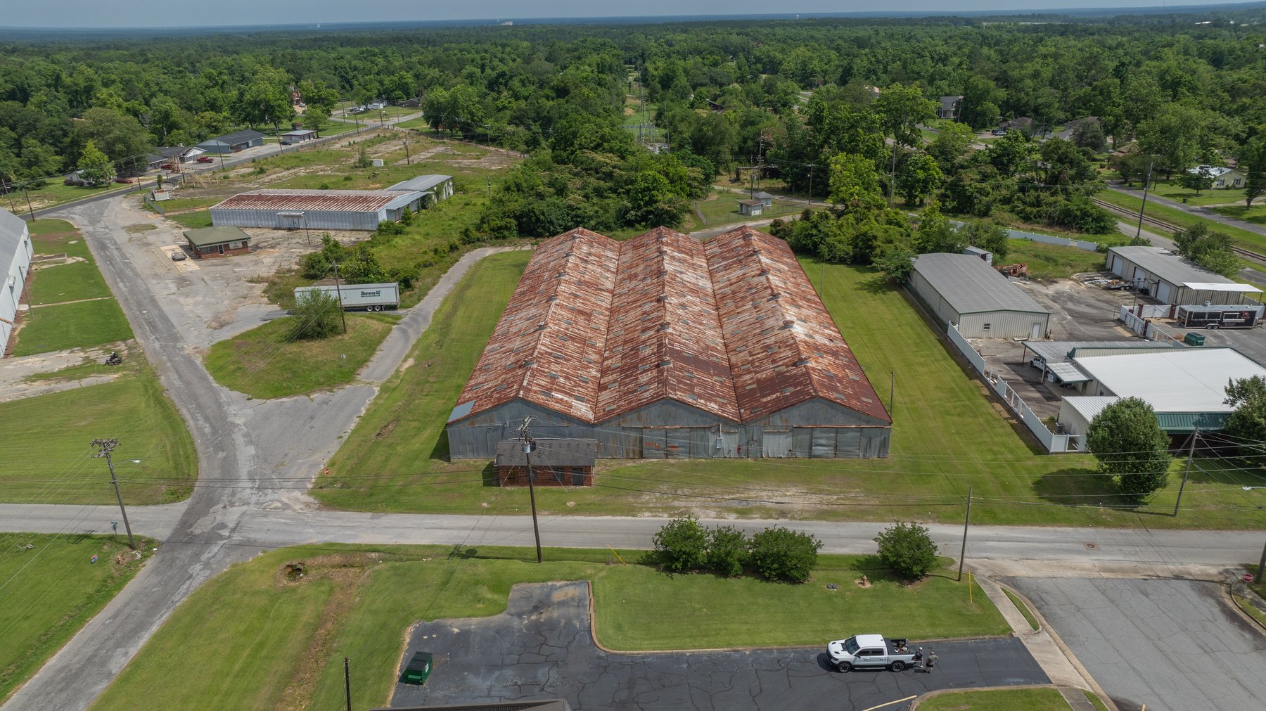 Image for 39,000+/- Sq.Ft. Warehouse on 1.5+/- Acres – Pelham, Georgia