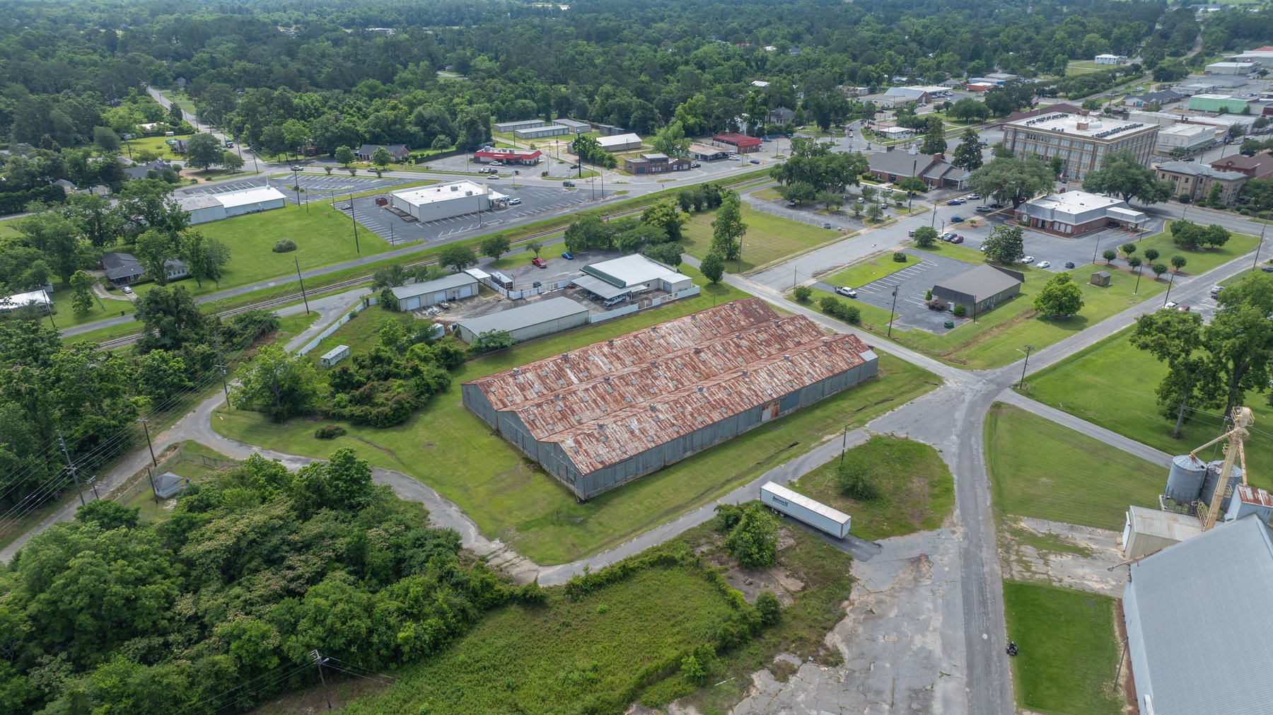 Image for 39,000+/- Sq.Ft. Warehouse on 1.5+/- Acres – Pelham, Georgia