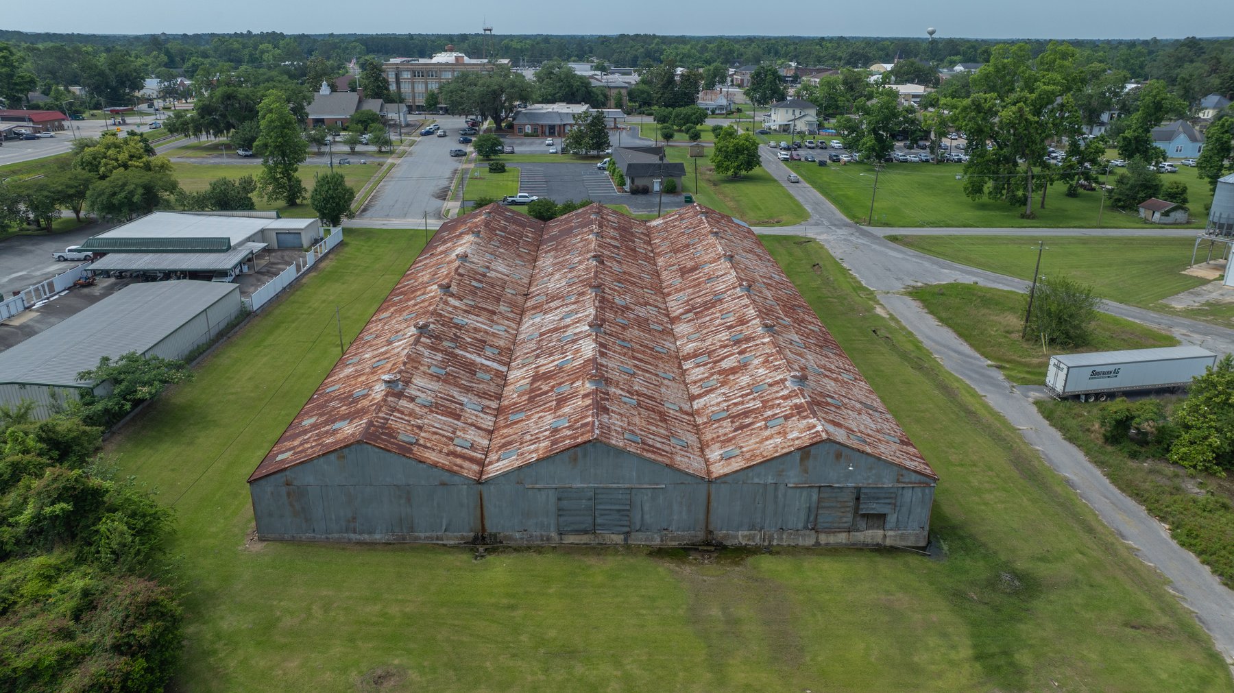 Image for 39,000+/- Sq.Ft. Warehouse on 1.5+/- Acres – Pelham, Georgia