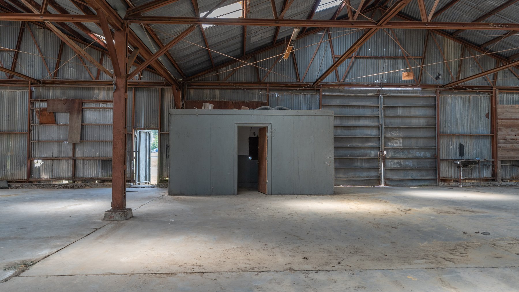 Image for 39,000+/- Sq.Ft. Warehouse on 1.5+/- Acres – Pelham, Georgia