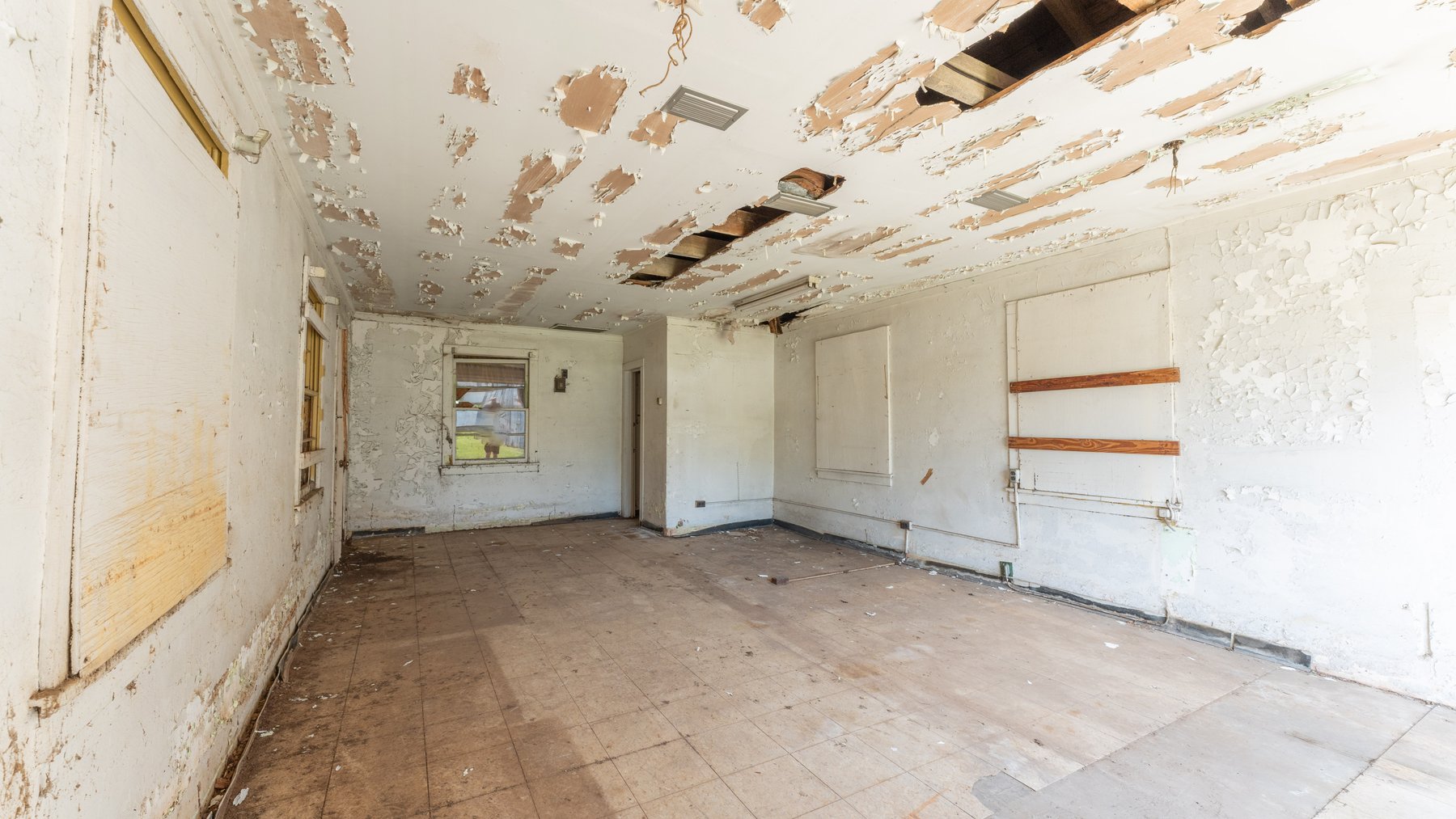 Image for 39,000+/- Sq.Ft. Warehouse on 1.5+/- Acres – Pelham, Georgia