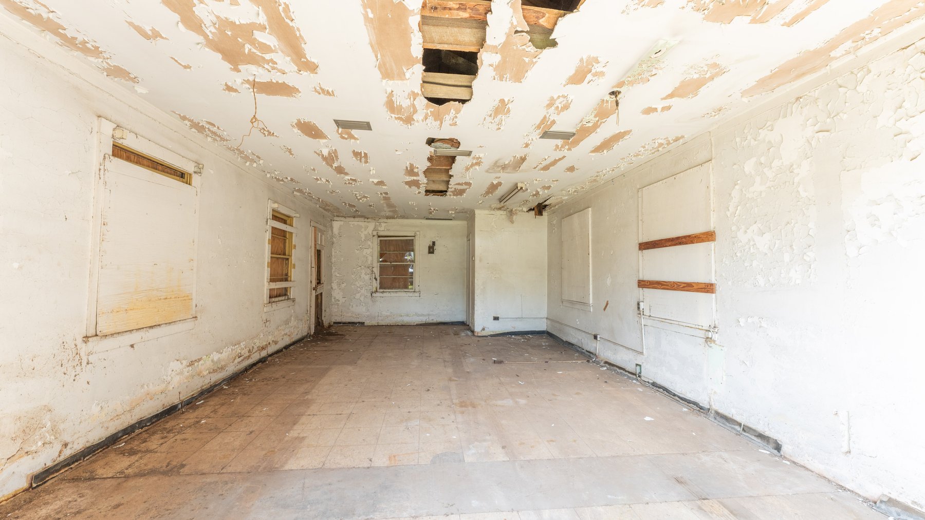 Image for 39,000+/- Sq.Ft. Warehouse on 1.5+/- Acres – Pelham, Georgia