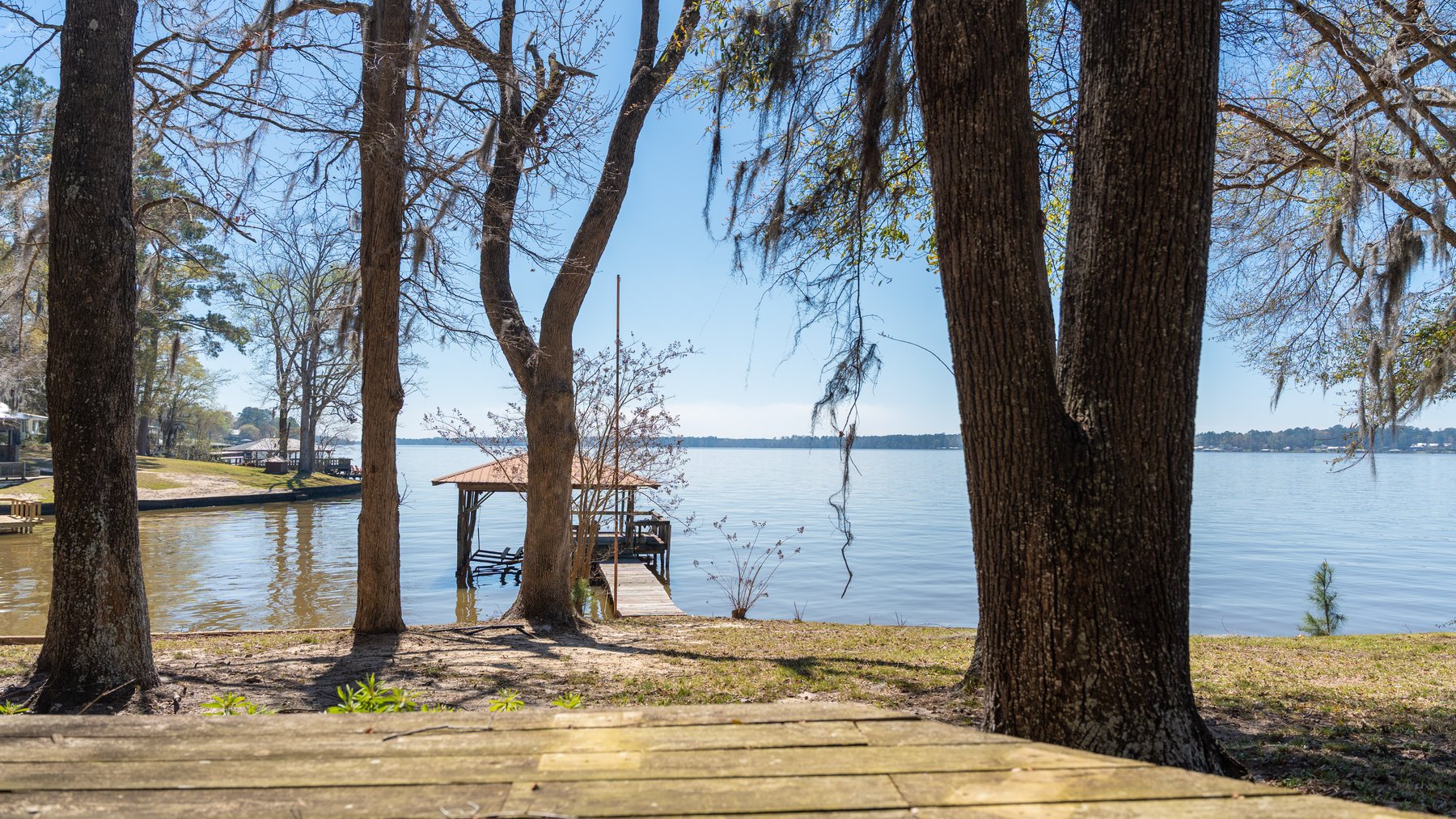 Image for RESERVE MET - Scenic Route Retreat - Beautiful Waterfront Cottage on Lake Blackshear
