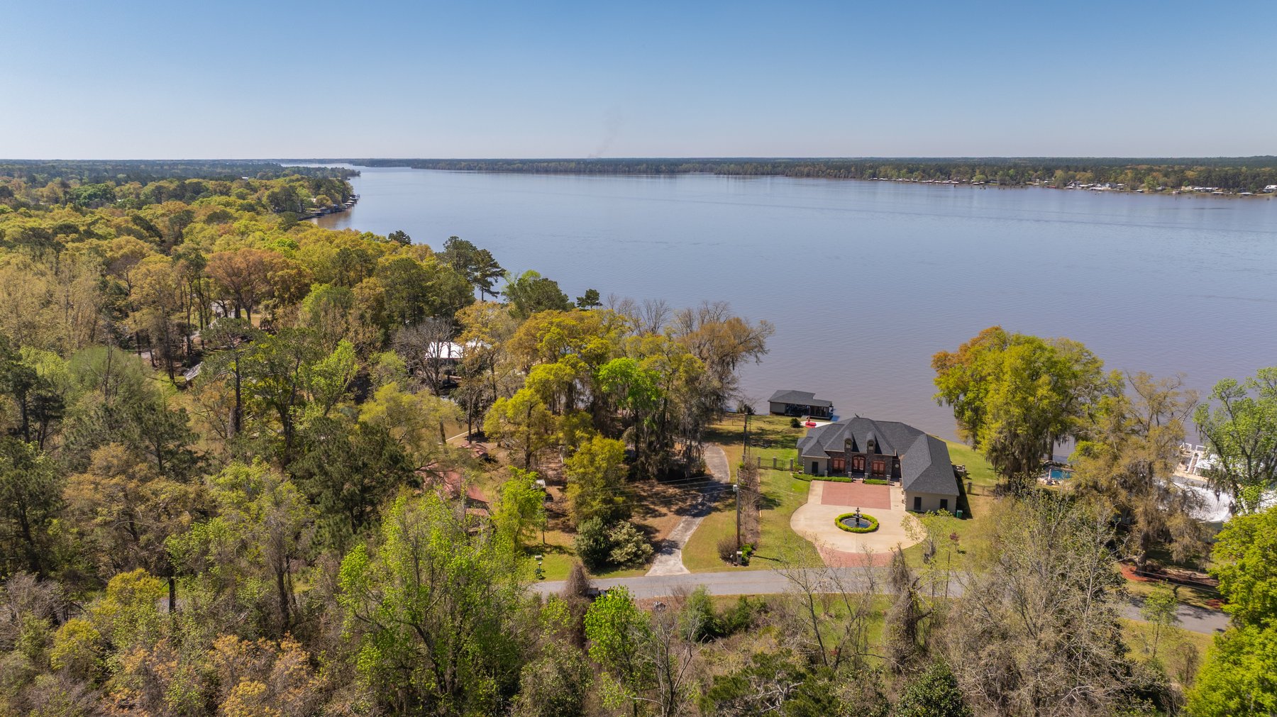 Image for RESERVE MET - Scenic Route Retreat - Beautiful Waterfront Cottage on Lake Blackshear