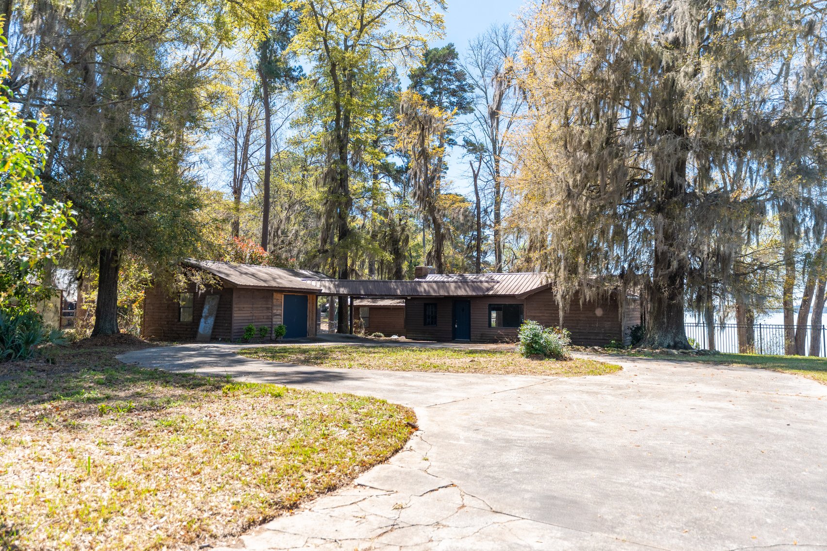 Image for RESERVE MET - Scenic Route Retreat - Beautiful Waterfront Cottage on Lake Blackshear
