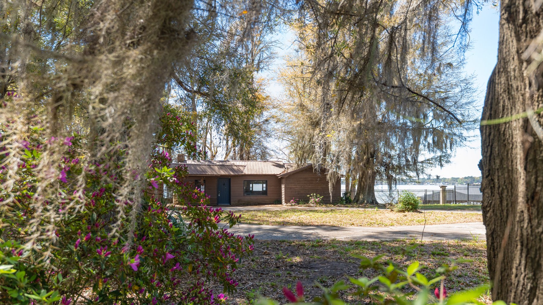 Image for RESERVE MET - Scenic Route Retreat - Beautiful Waterfront Cottage on Lake Blackshear