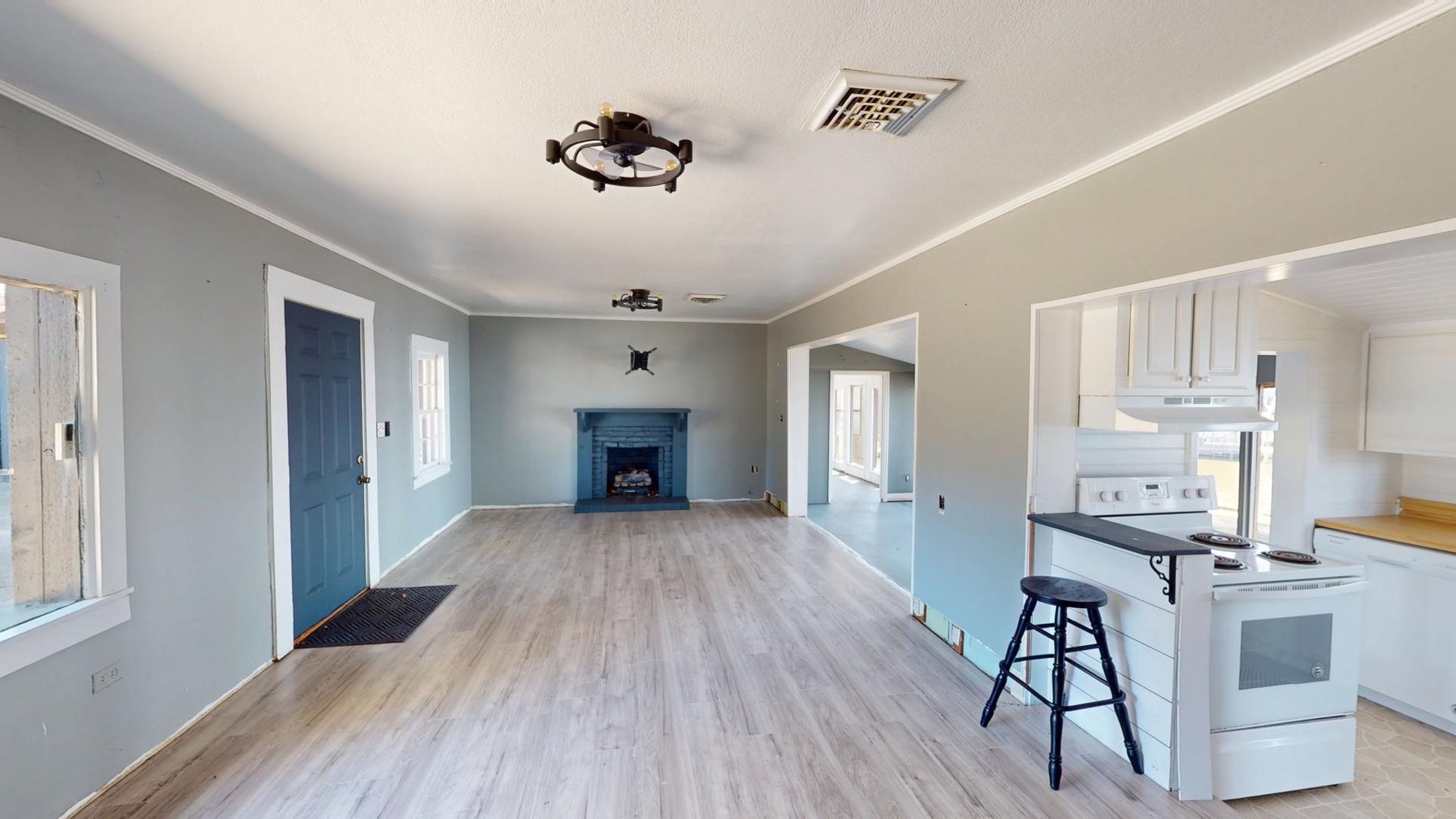 Image for RESERVE MET - Scenic Route Retreat - Beautiful Waterfront Cottage on Lake Blackshear