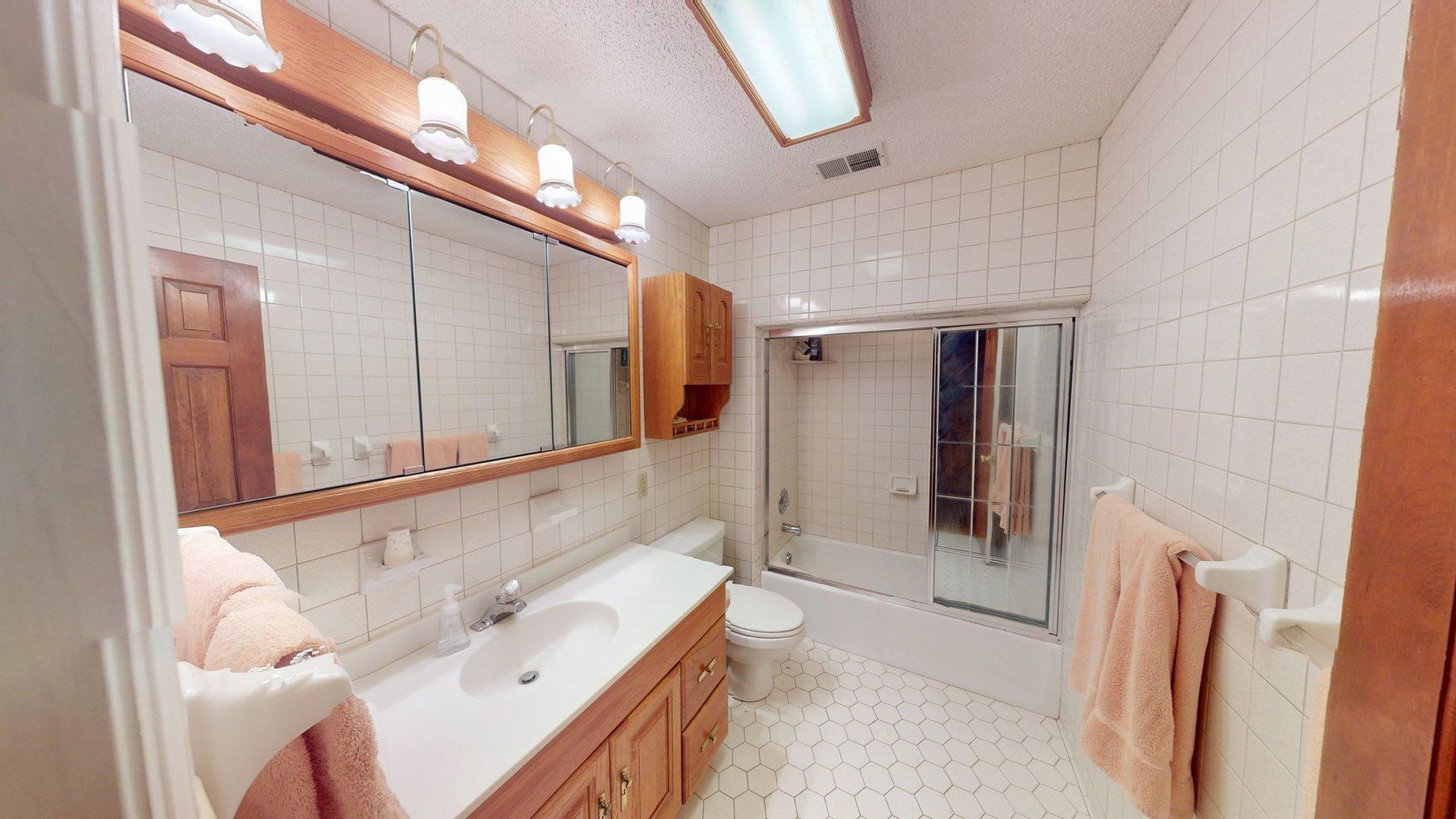 Image for 176+/- Acres - 6,546+/- SF Custom Lodge w/ Stocked Ponds & Food Plots - Mature Timber & Rocky Creek Frontage