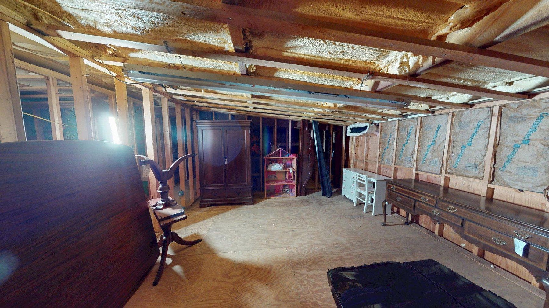 Image for 176+/- Acres - 6,546+/- SF Custom Lodge w/ Stocked Ponds & Food Plots - Mature Timber & Rocky Creek Frontage