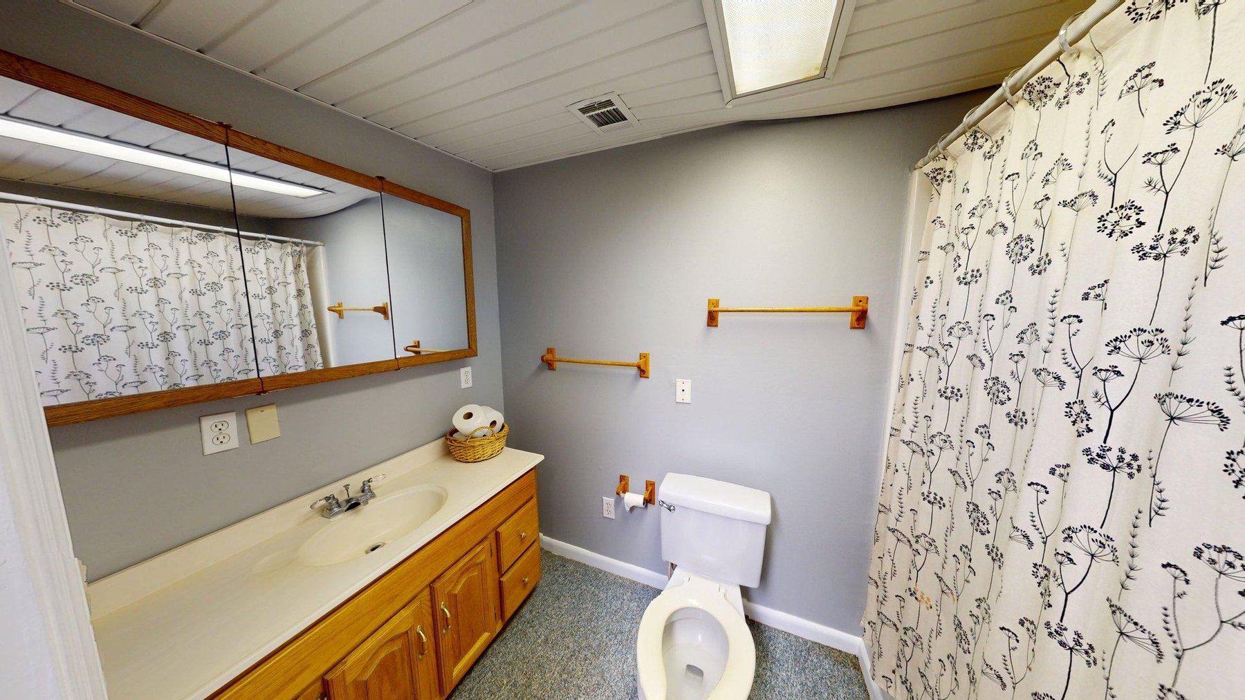 Image for Turnkey Transportation Terminal - 14+/- Acres, Office, Shops, & Fuel Center