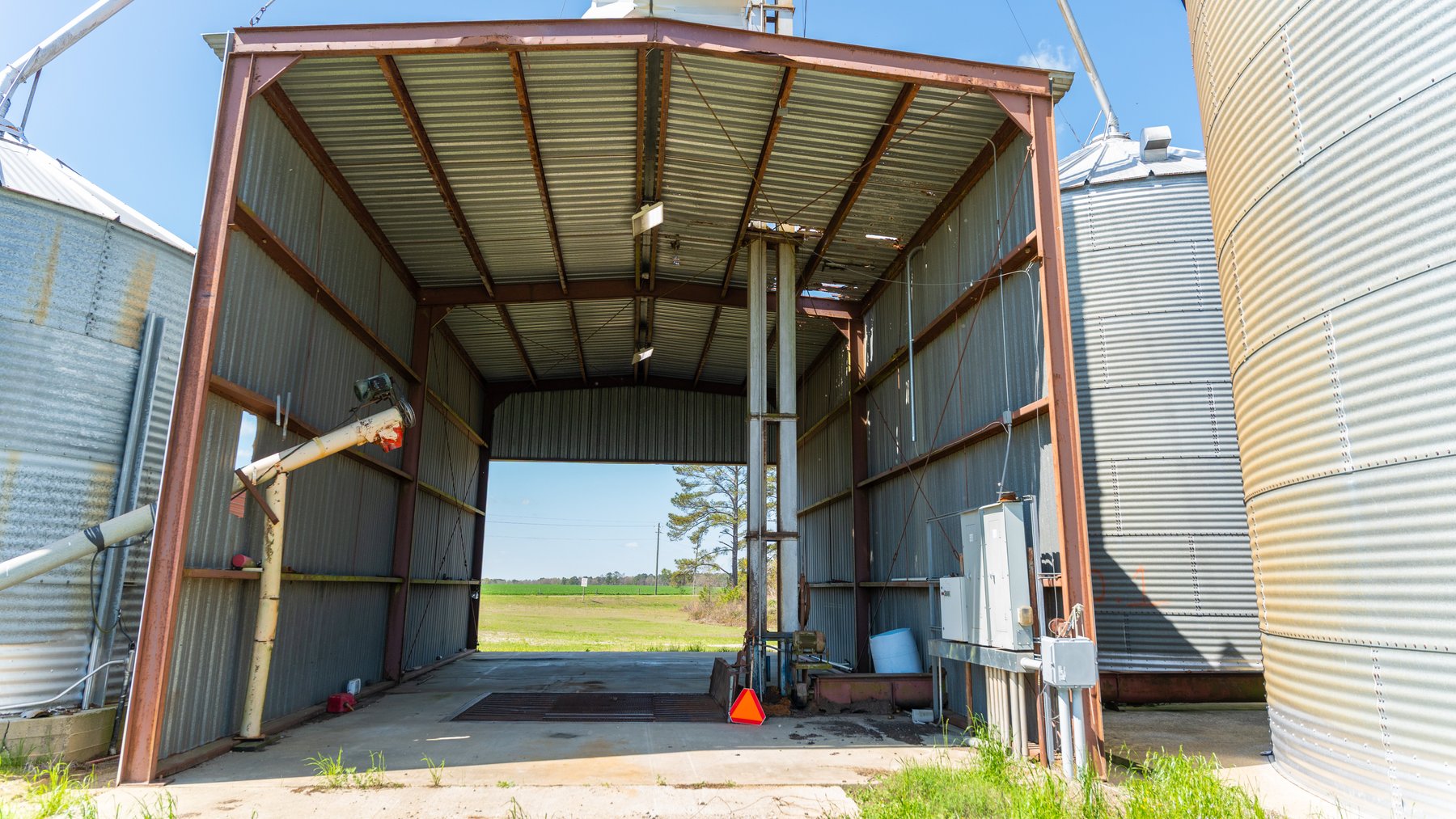 Image for Complete Grainery System - 17± Total Acres - 64,000± Bushel Capacity - Great Farming Operation Addition