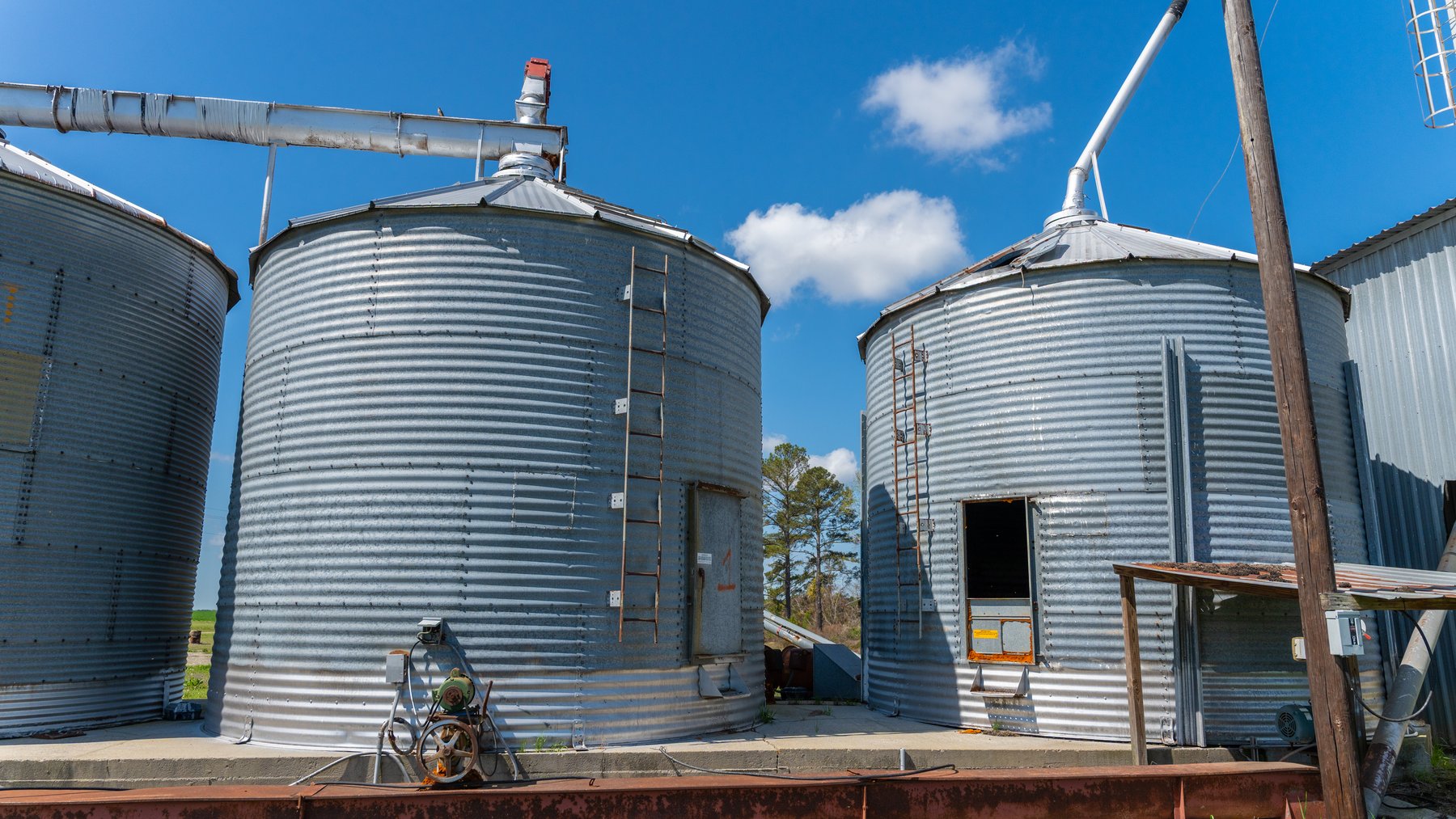 Image for Complete Grainery System - 17± Total Acres - 64,000± Bushel Capacity - Great Farming Operation Addition
