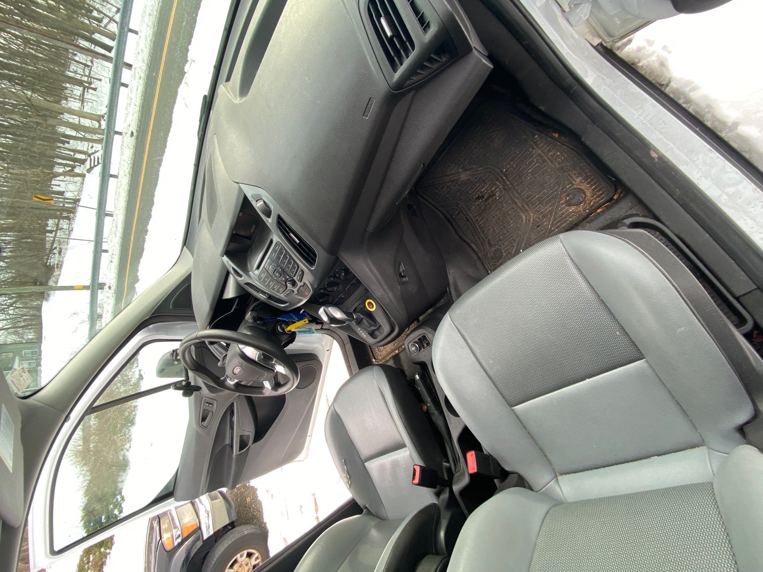 Image for Meriden, CT: 2017 FORD Transit Connect Cargo Van