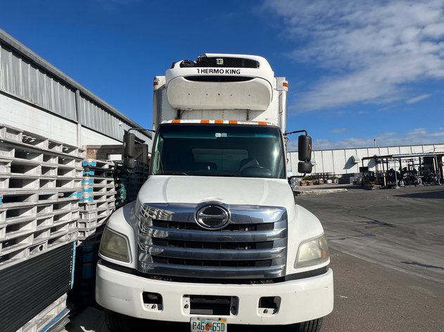 Image for Orlando, FL: 2016 HINO Refrigerated Box Truck