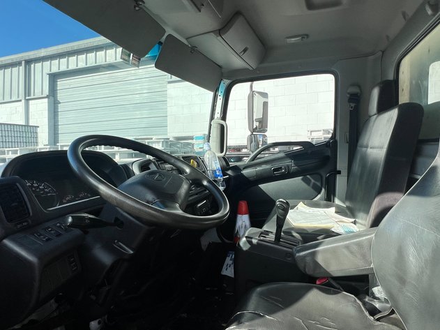 Image for Orlando, FL: 2016 HINO Refrigerated Box Truck