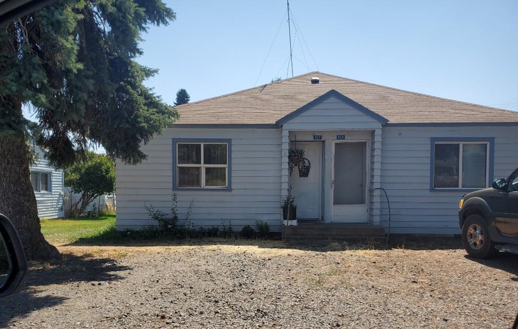 Image for #127: 907 - 909 Tieton Ave, Tieton, WA 98947