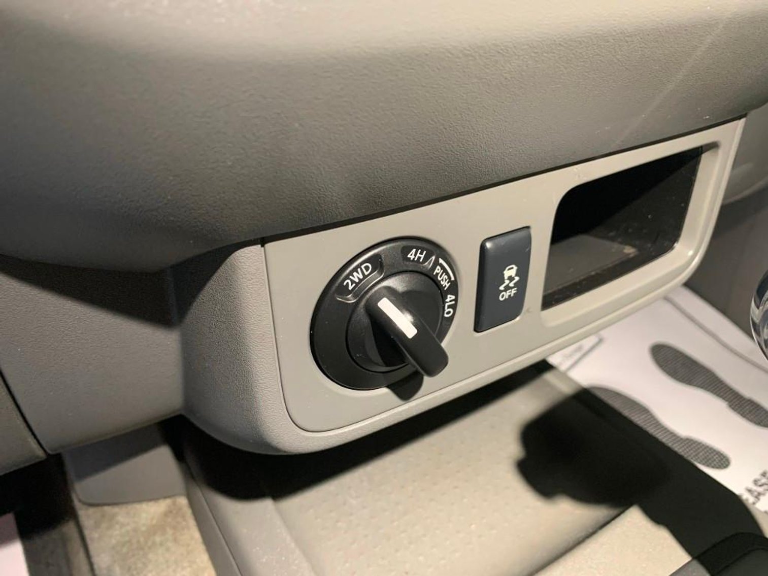 Image for 2013 Nissan Frontier 4x4 Crew Cab