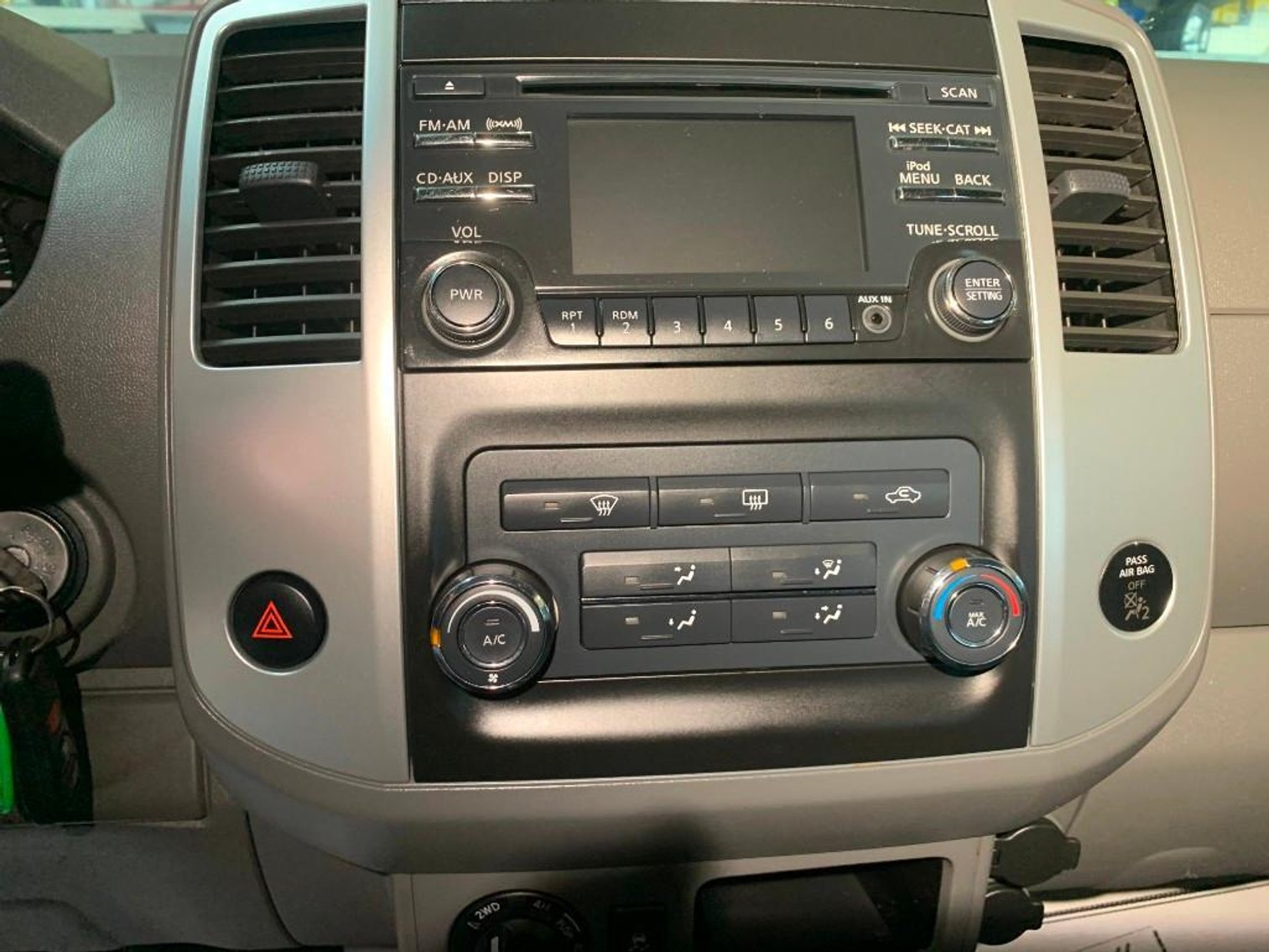 Image for 2013 Nissan Frontier 4x4 Crew Cab