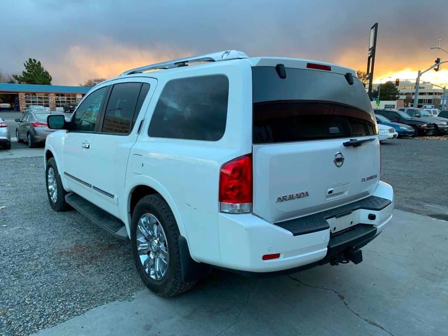 Image for 2015 Nissan Armada Platinum Edition