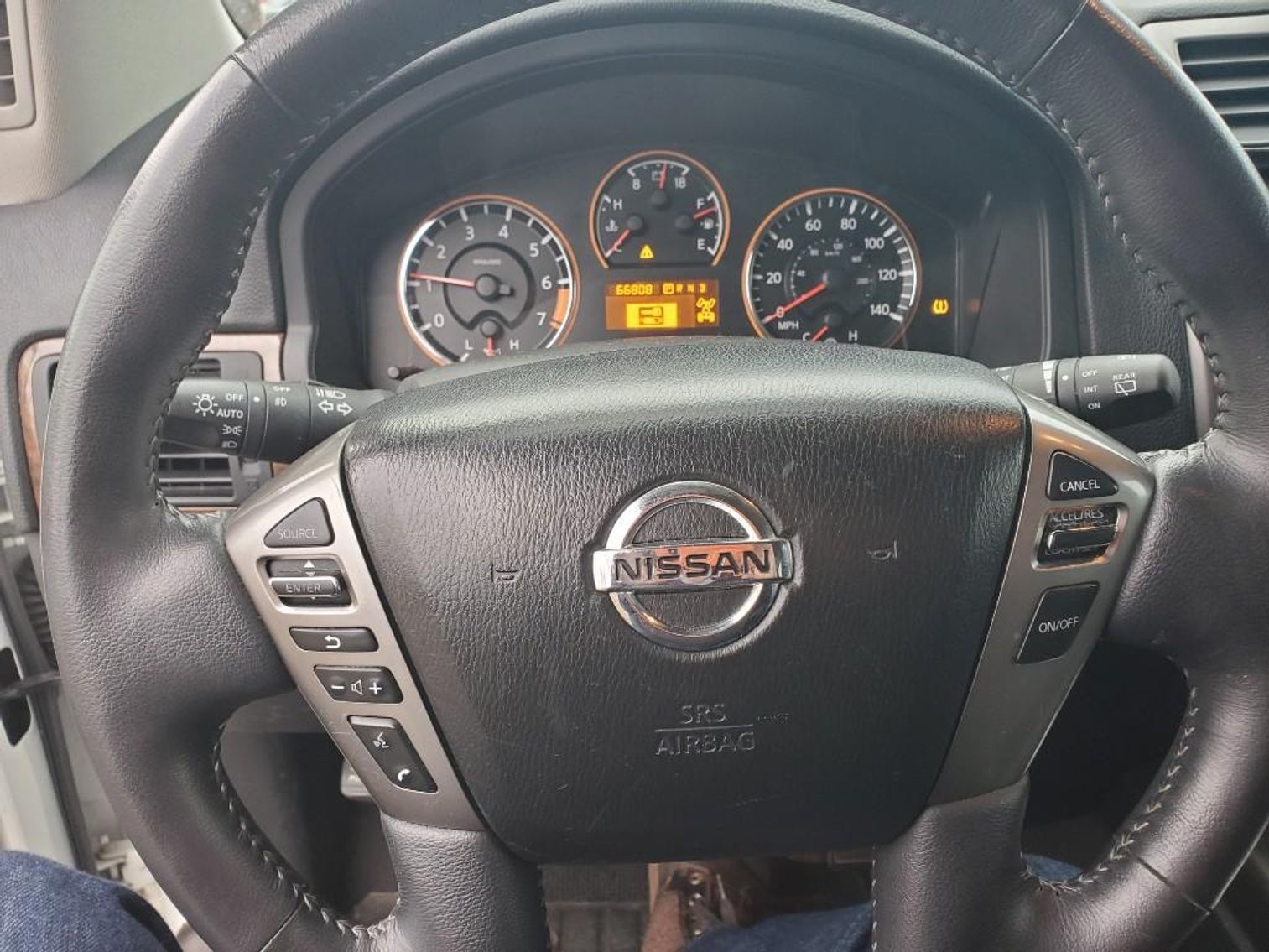 Image for 2015 Nissan Armada Platinum Edition