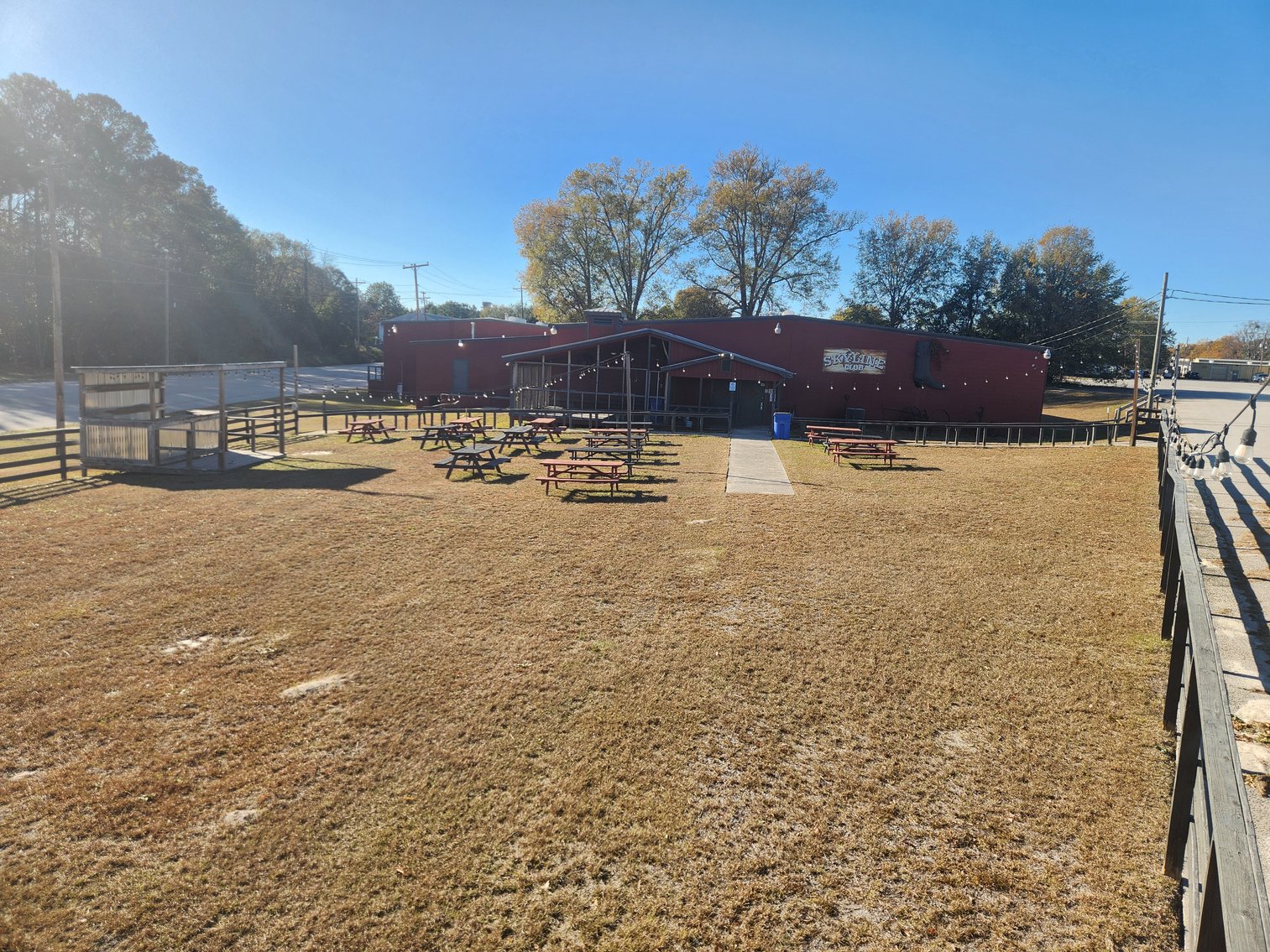 Image for Columbia, SC: Former Skyline Club 14,741± SF Building on 3.8± Acres (Lexington County)