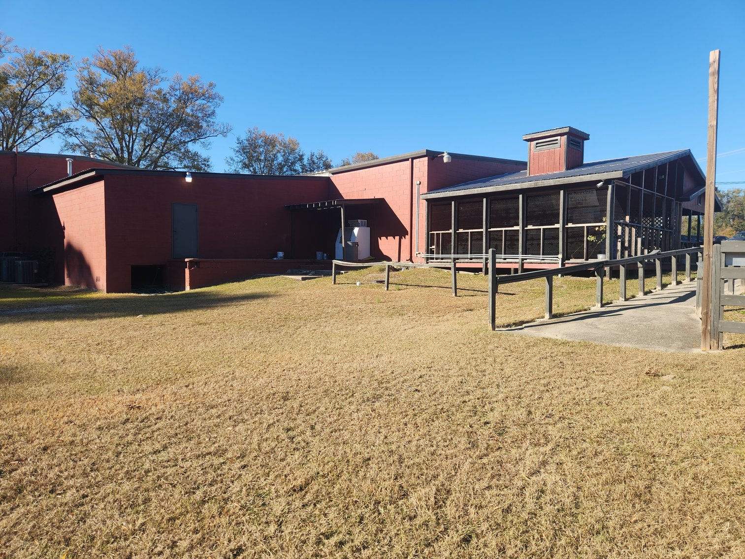 Image for Columbia, SC: Former Skyline Club 14,741± SF Building on 3.8± Acres (Lexington County)