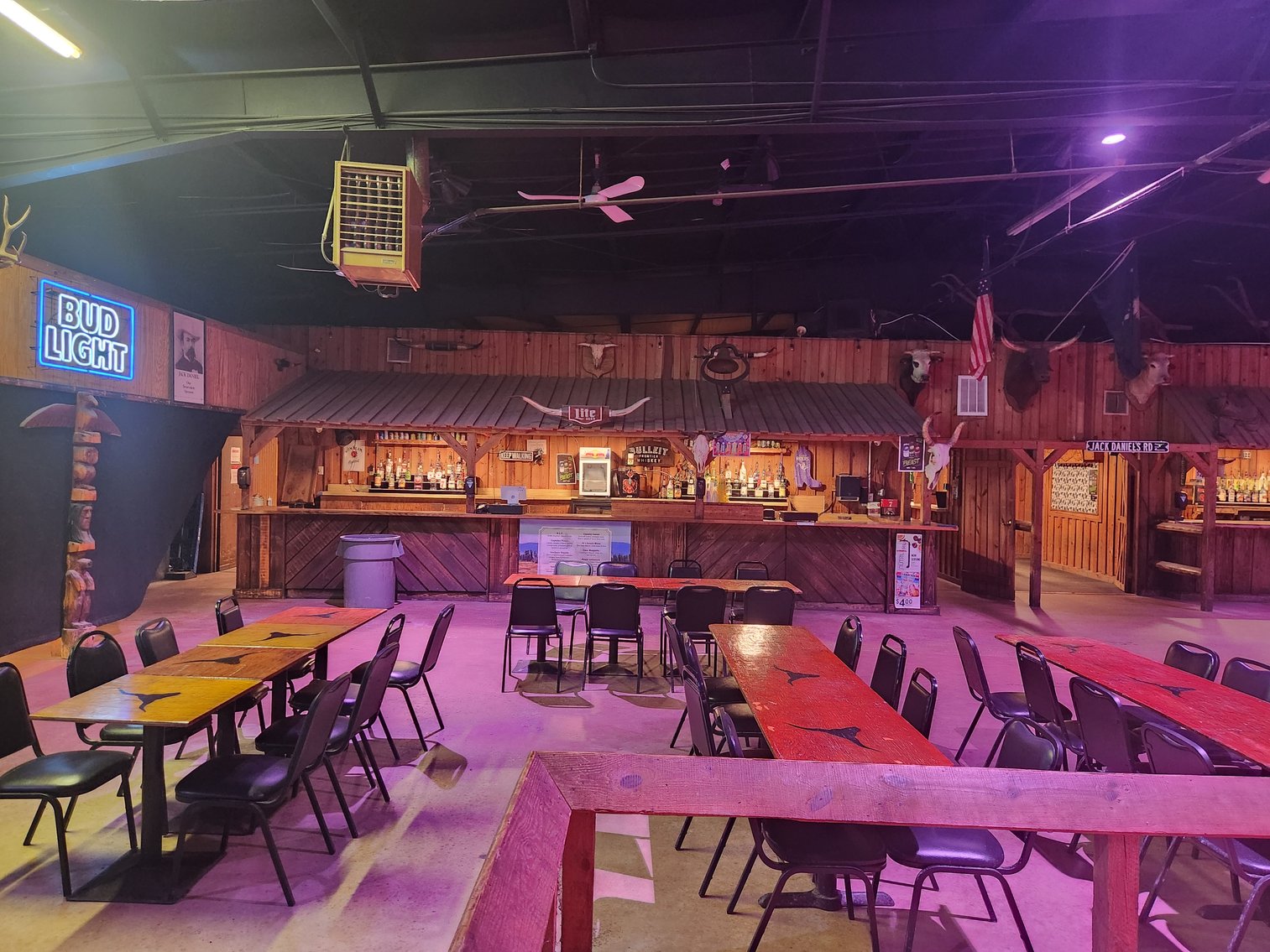 Image for Columbia, SC: Former Skyline Club 14,741± SF Building on 3.8± Acres (Lexington County)