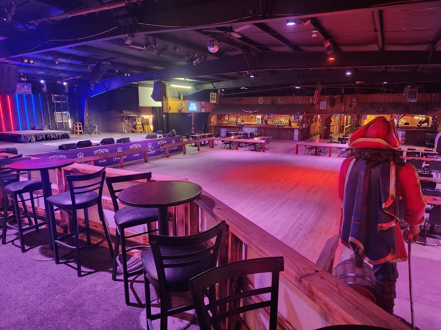 Image for Columbia, SC: Former Skyline Club 14,741± SF Building on 3.8± Acres (Lexington County)