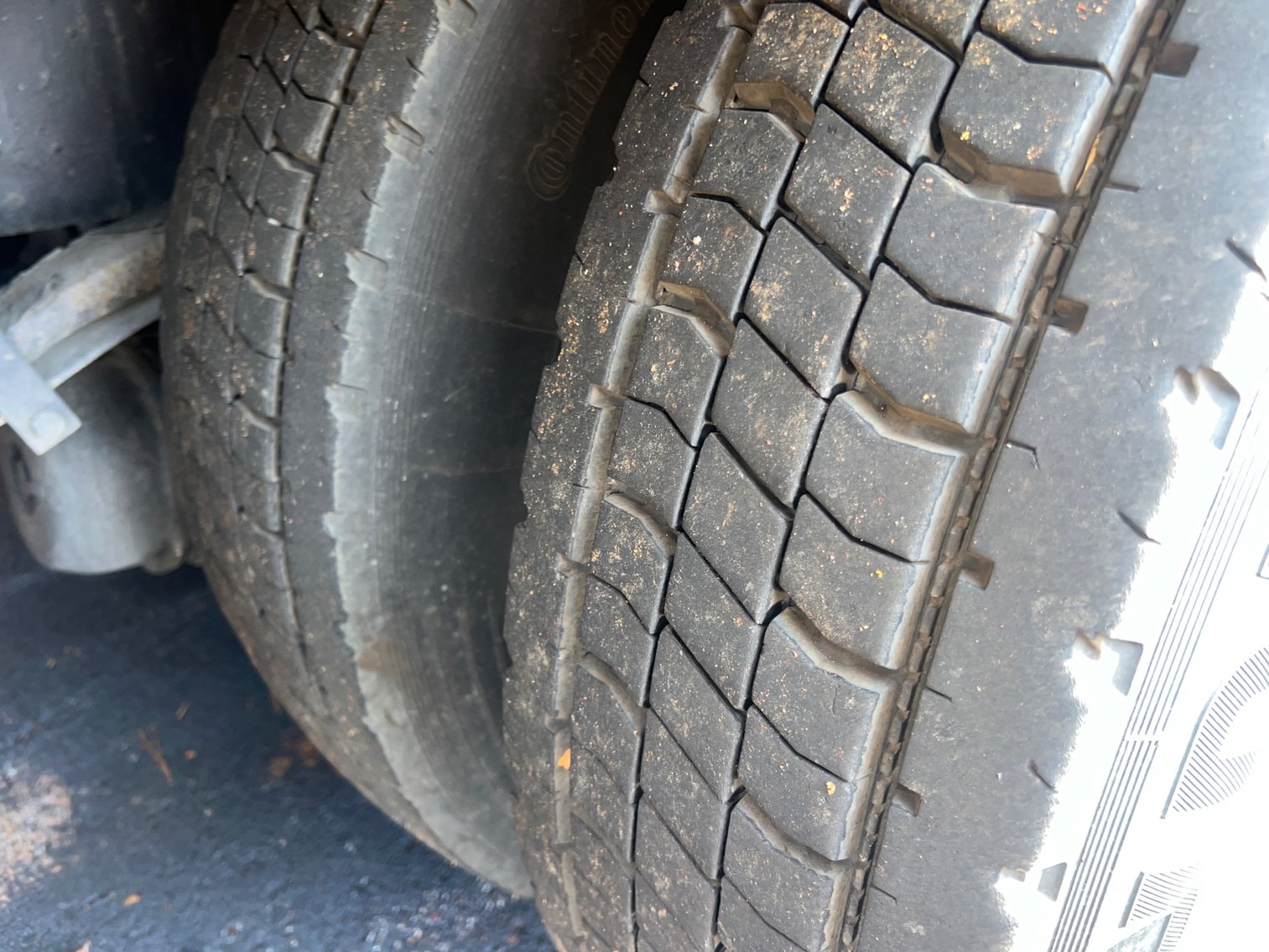 Image for Decatur (Atlanta), GA: 2012 Peterbilt 388 Car Hauler & Cottrell CX-09 Trailer