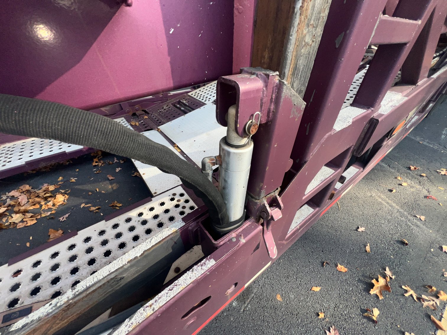 Image for Decatur (Atlanta), GA: 2012 Peterbilt 388 Car Hauler & Cottrell CX-09 Trailer