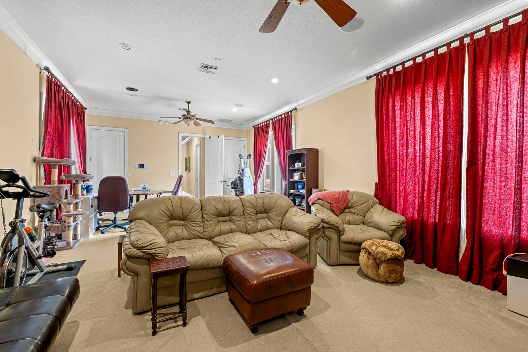 Image for ABSOLUTE SALE - 10549 Cory Lake Dr, Tampa, FL 33647