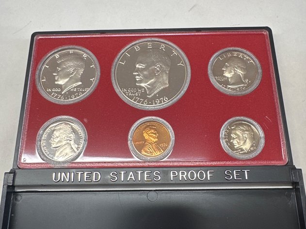 Image for Vintage Silver Coins & Paper Money Auction