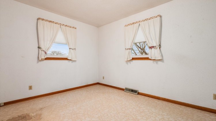 Image for Onsite Live House Auction 275 Upson Downs Rd Newark, OH