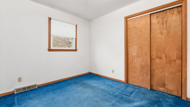 Image for Onsite Live House Auction 275 Upson Downs Rd Newark, OH