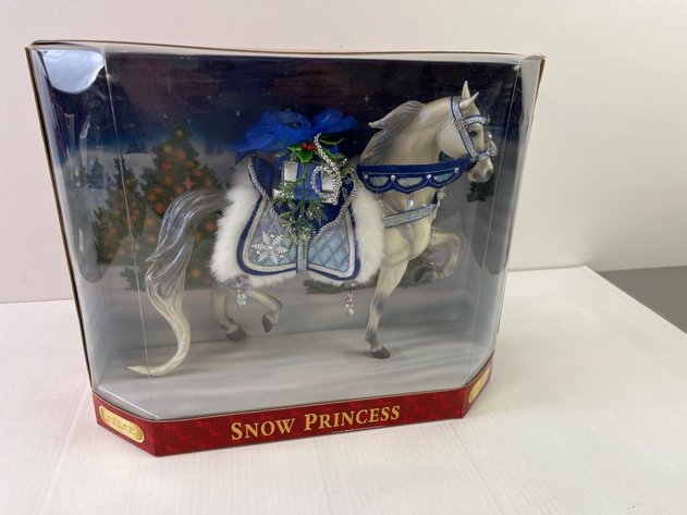 Image for Breyer Horse Online Auction Heath June 24th