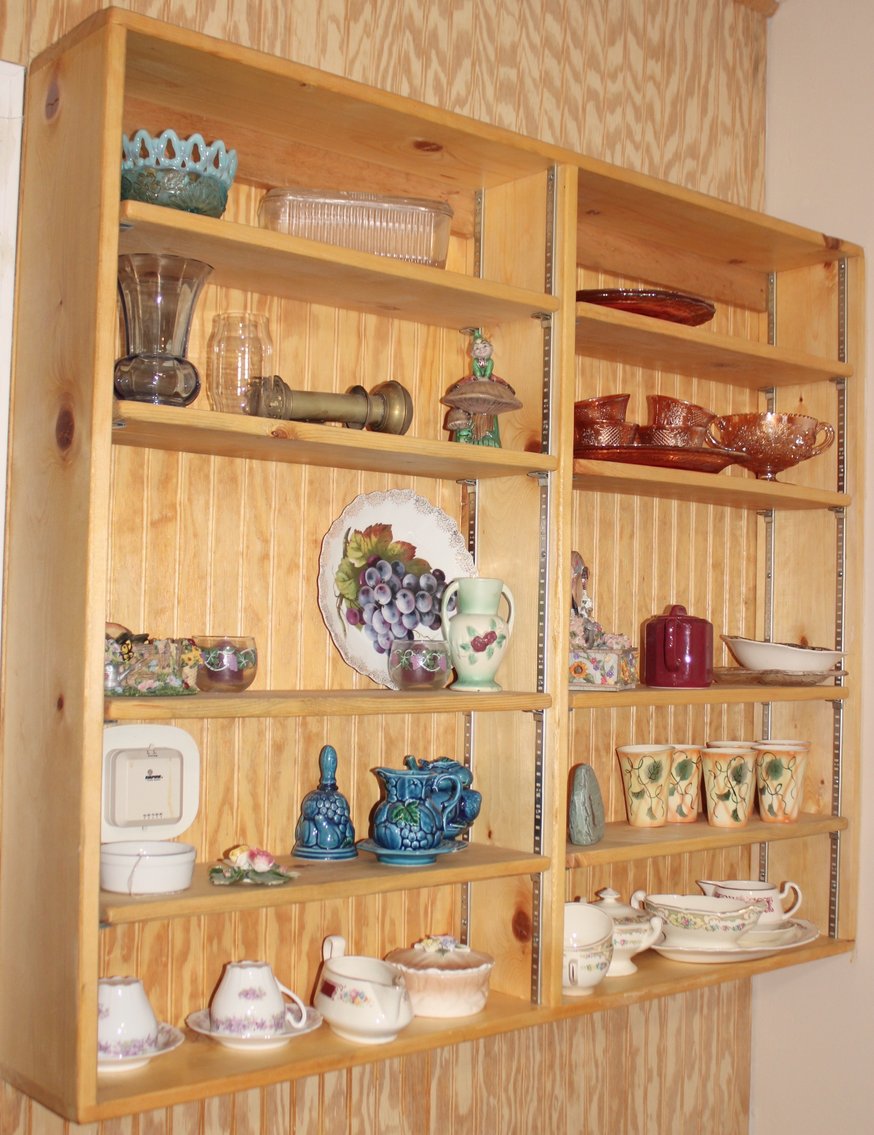 Image for LIVING ESTATE AUCTION