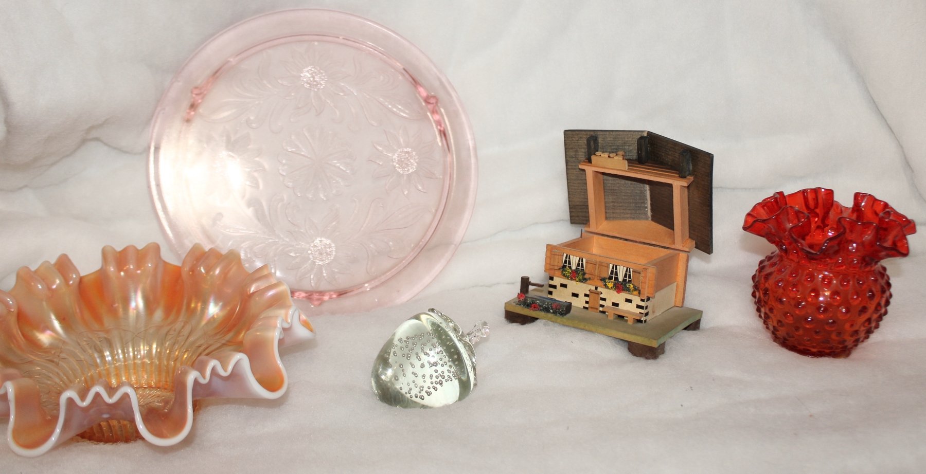 Image for LIVING ESTATE AUCTION